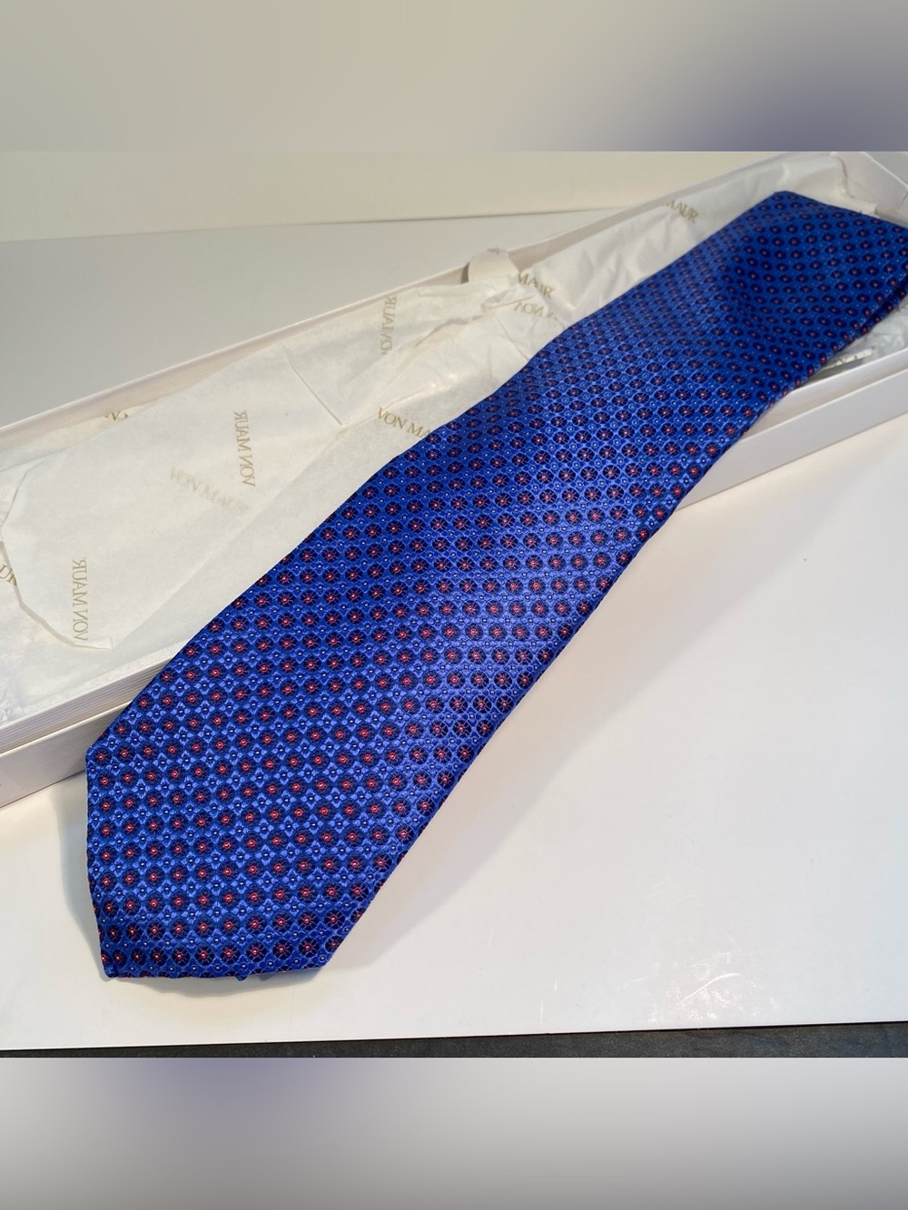 Westbury London 100% Silk Blue Geometric Men's Tie Made in USA NWT